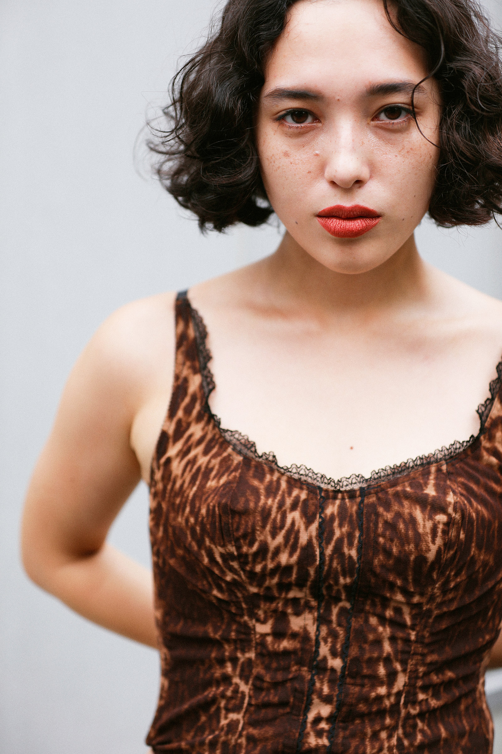 The Allure Of Ink: Women'S Tattoo Journey - k8232ds