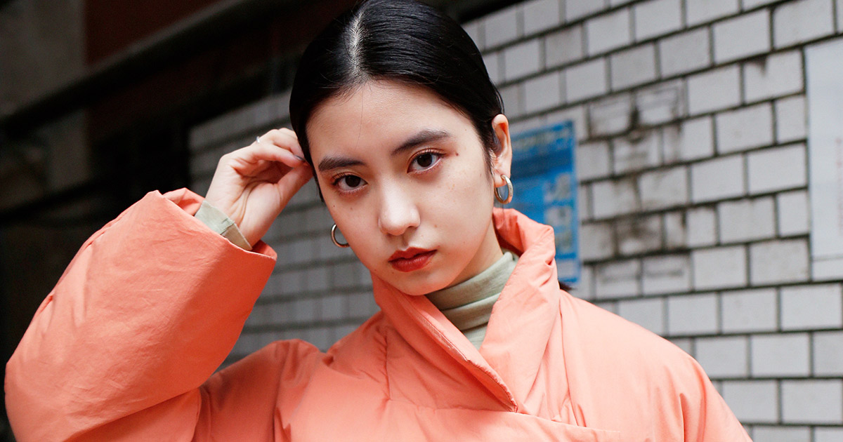 トップス Nana バズり服と靴 Nanaの。 ステッチシャツとデニムに関してはもう 6月