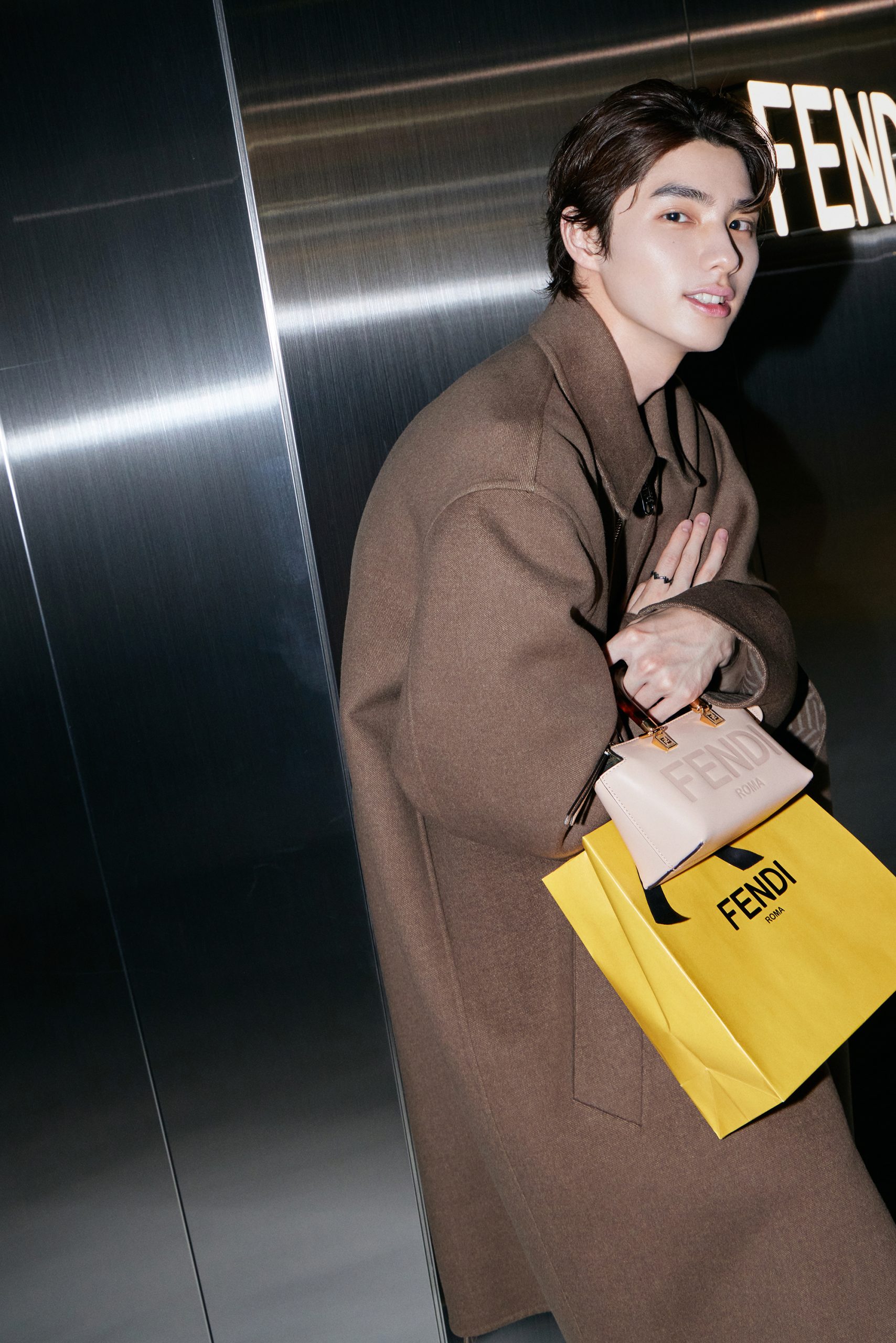 本田響矢が送るFENDIのBy The Way バッグ | FreshSnaps | Droptokyo