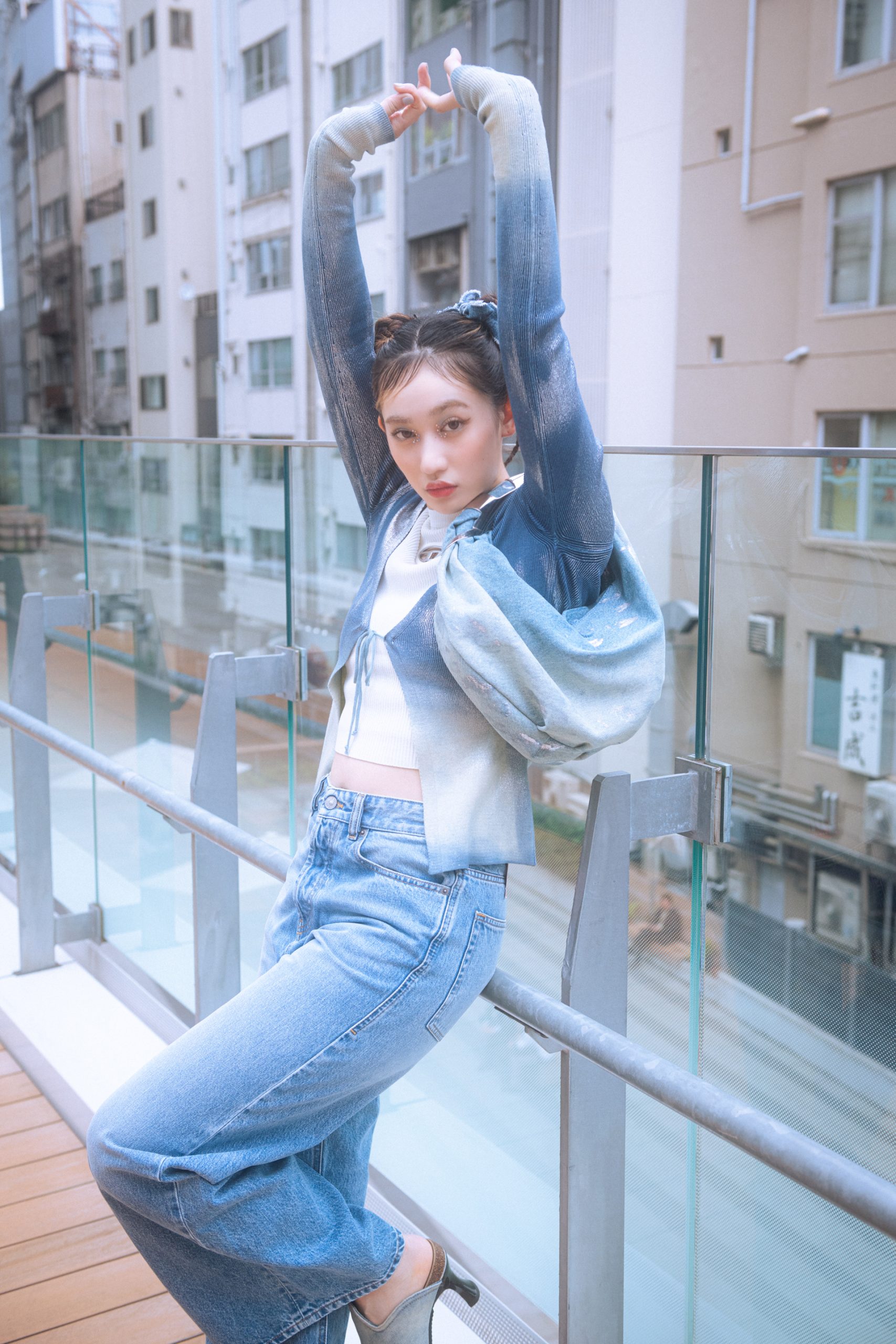 佐々木莉佳子が着るDIESELホリデーコレクション | FreshSnaps | Droptokyo