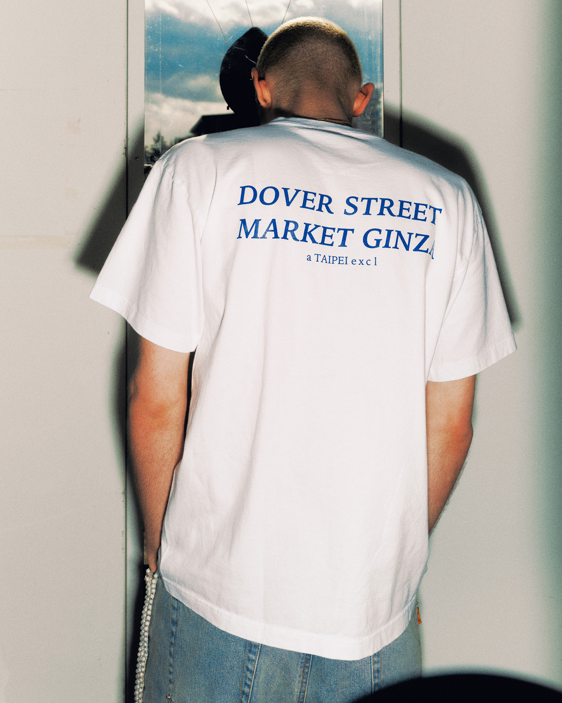 THUR. Opens pop-up store 
