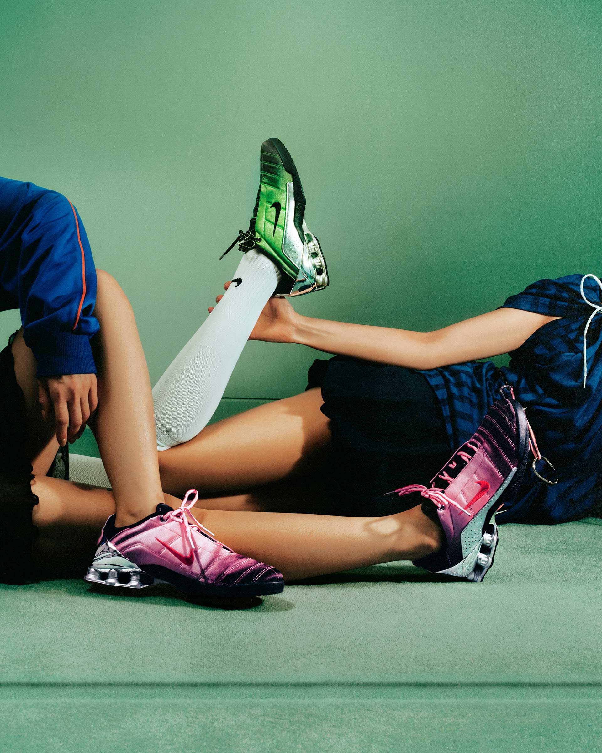 FORGET-ME-NOTS and NIKE Launch Collaboration Sneakers